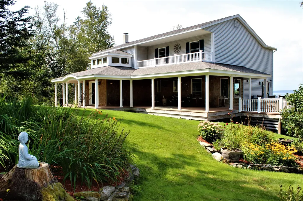 18 Fort Sherbrook Lane Castine ME 04421