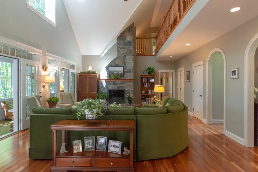 23 Boardwalk Avenue Windham ME 04062