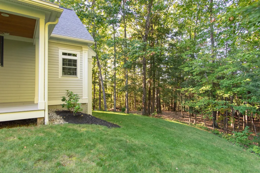 23 Boardwalk Avenue Windham ME 04062