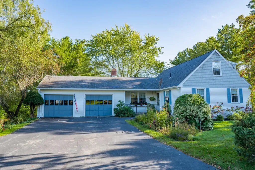 18 Webber Avenue Bath ME 04530