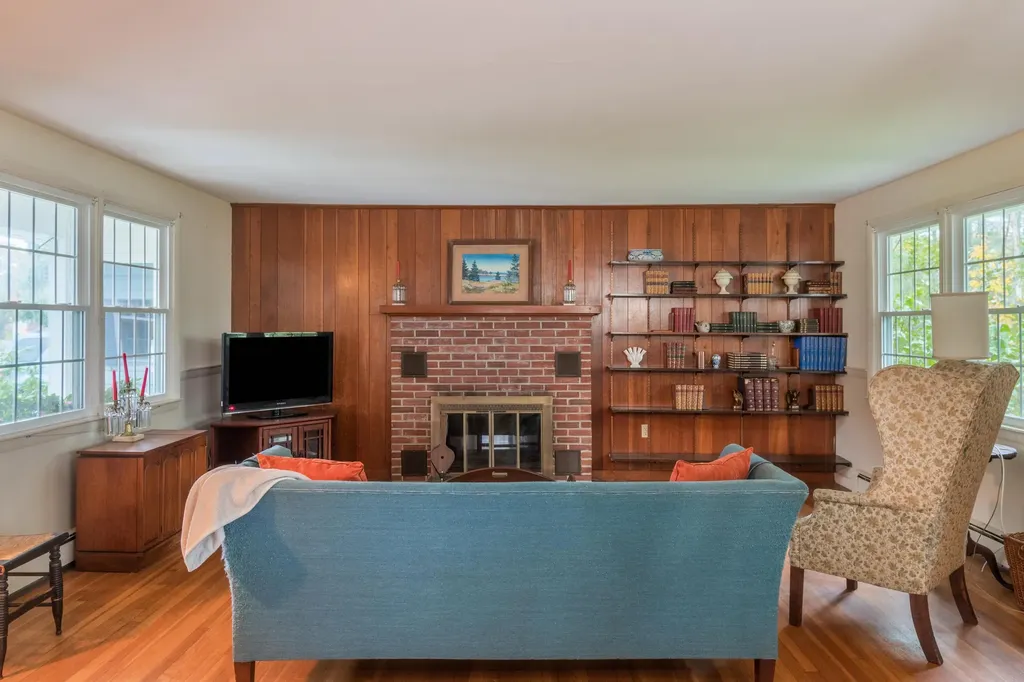 18 Webber Avenue Bath ME 04530