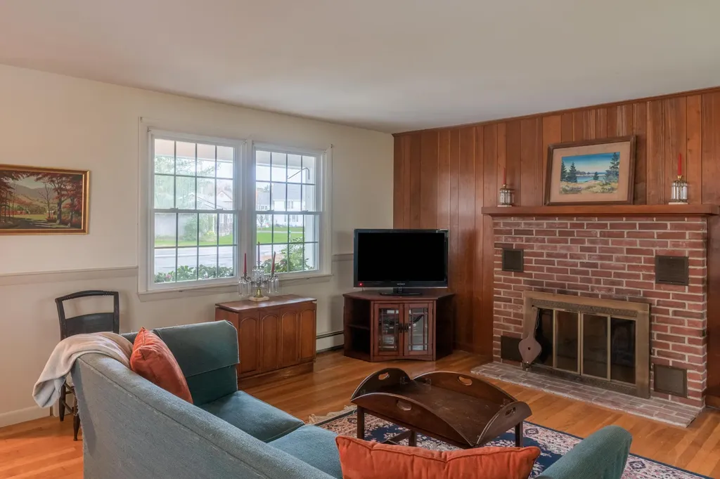 18 Webber Avenue Bath ME 04530