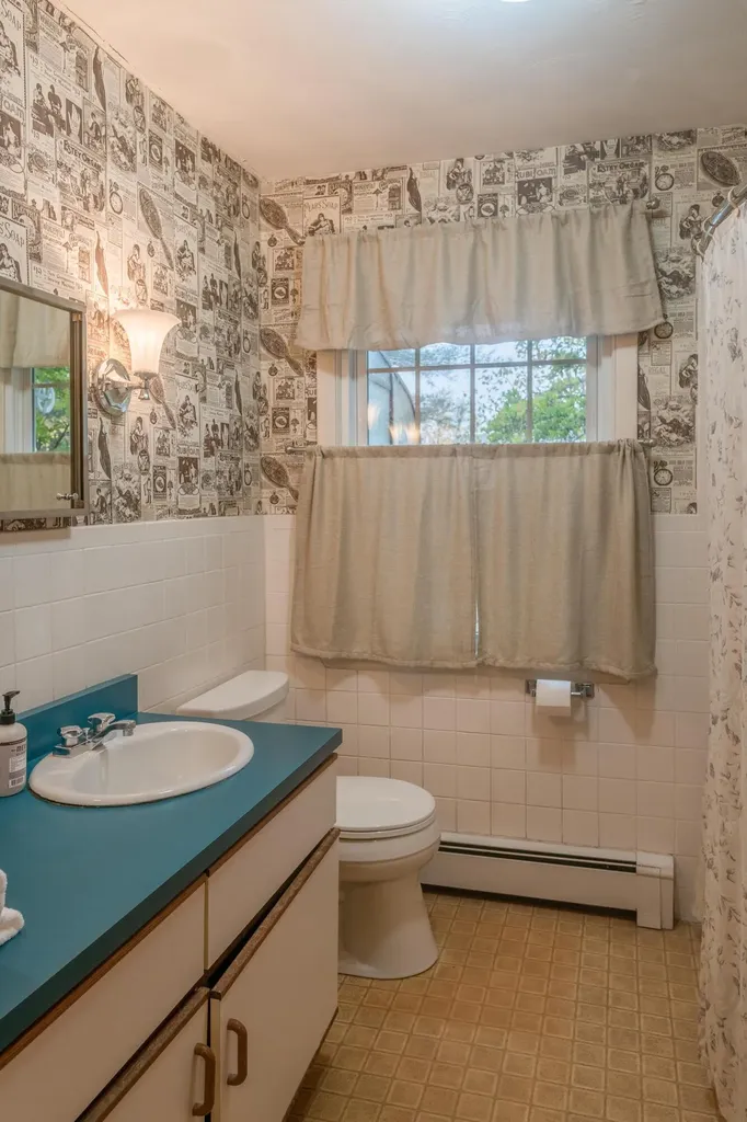 18 Webber Avenue Bath ME 04530