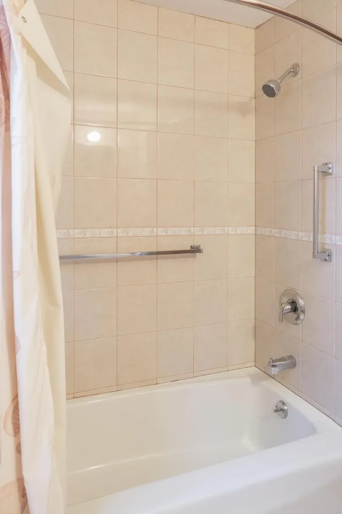 18 Webber Avenue Bath ME 04530