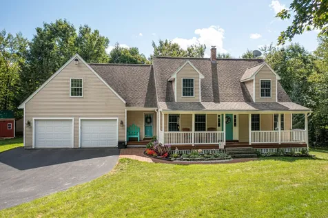 895 Parker Farm Road Buxton ME 04093