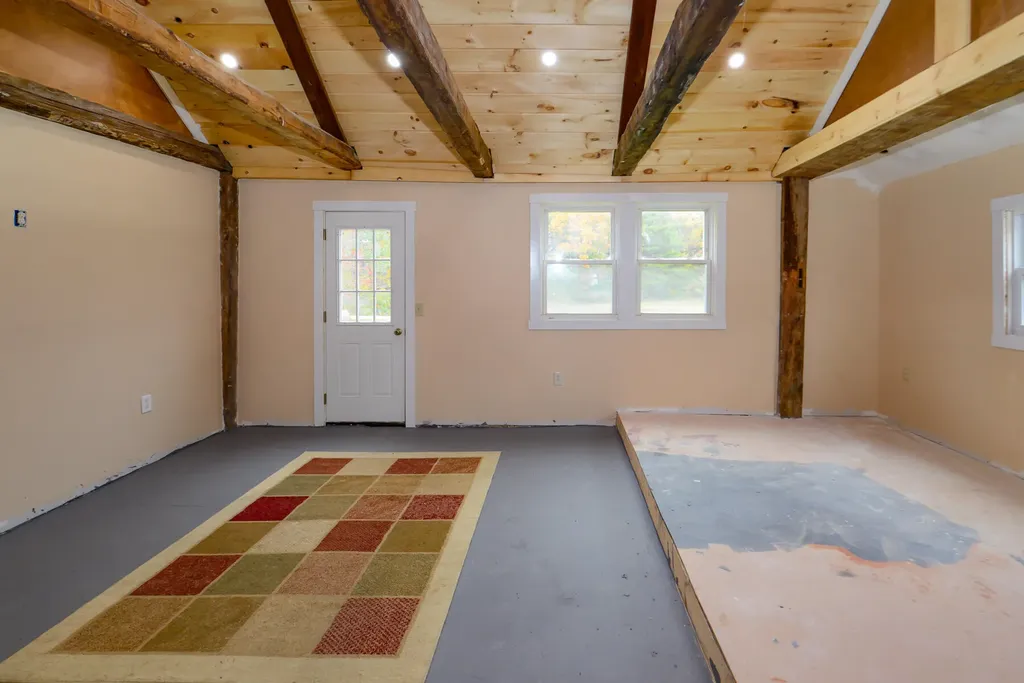 128 Carsley Road Harrison ME 04040