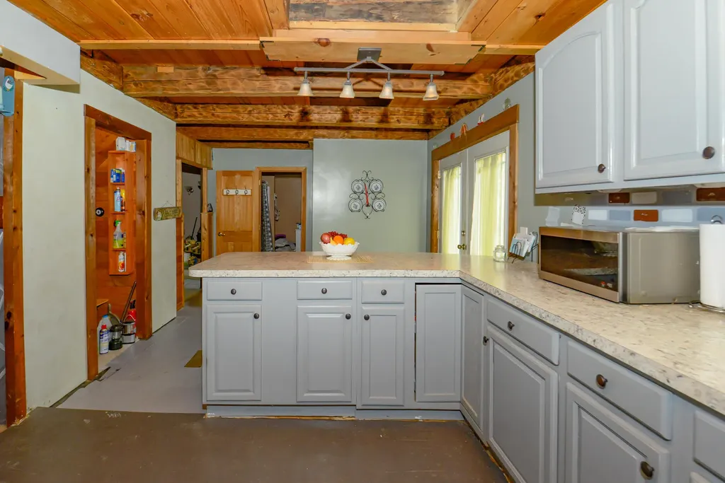 128 Carsley Road Harrison ME 04040