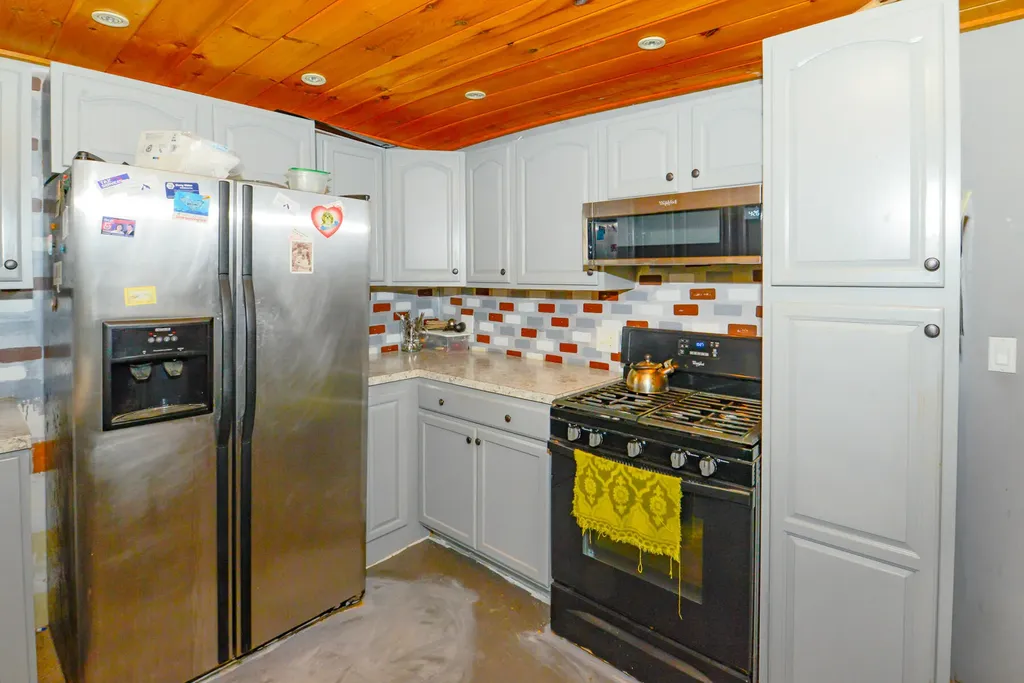 128 Carsley Road Harrison ME 04040