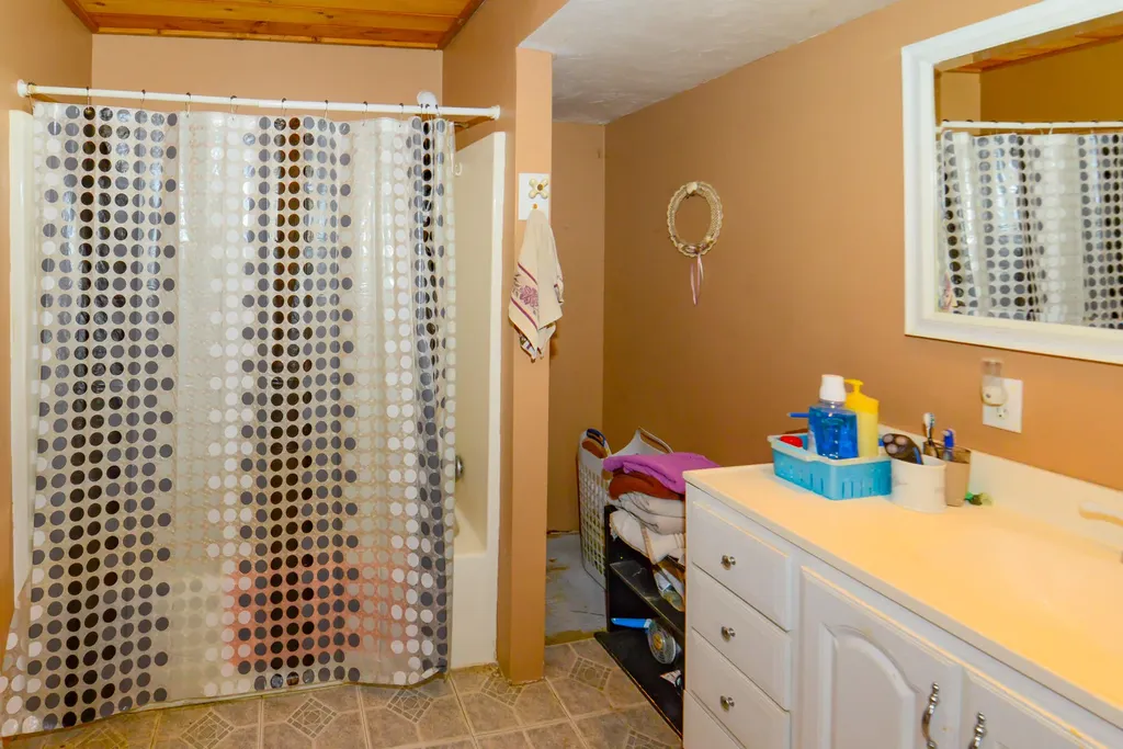 128 Carsley Road Harrison ME 04040