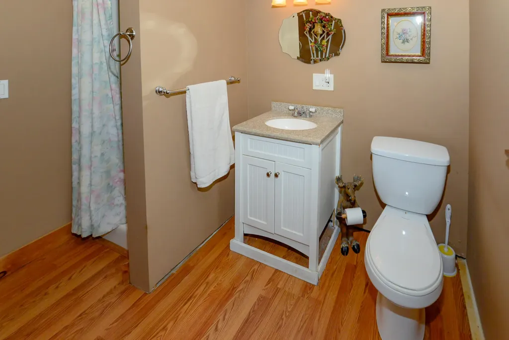 128 Carsley Road Harrison ME 04040