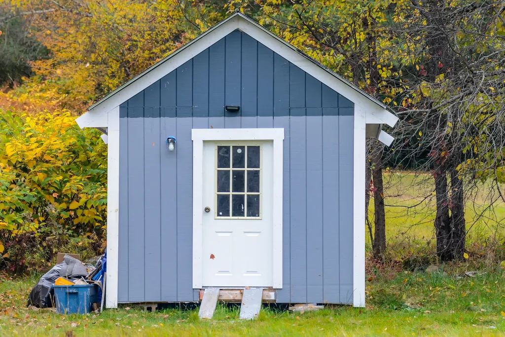 128 Carsley Road Harrison ME 04040