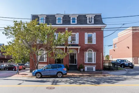 98-100 India Street Portland ME 04101