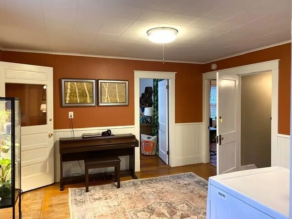 23 Hennessey Avenue Brunswick ME 04011