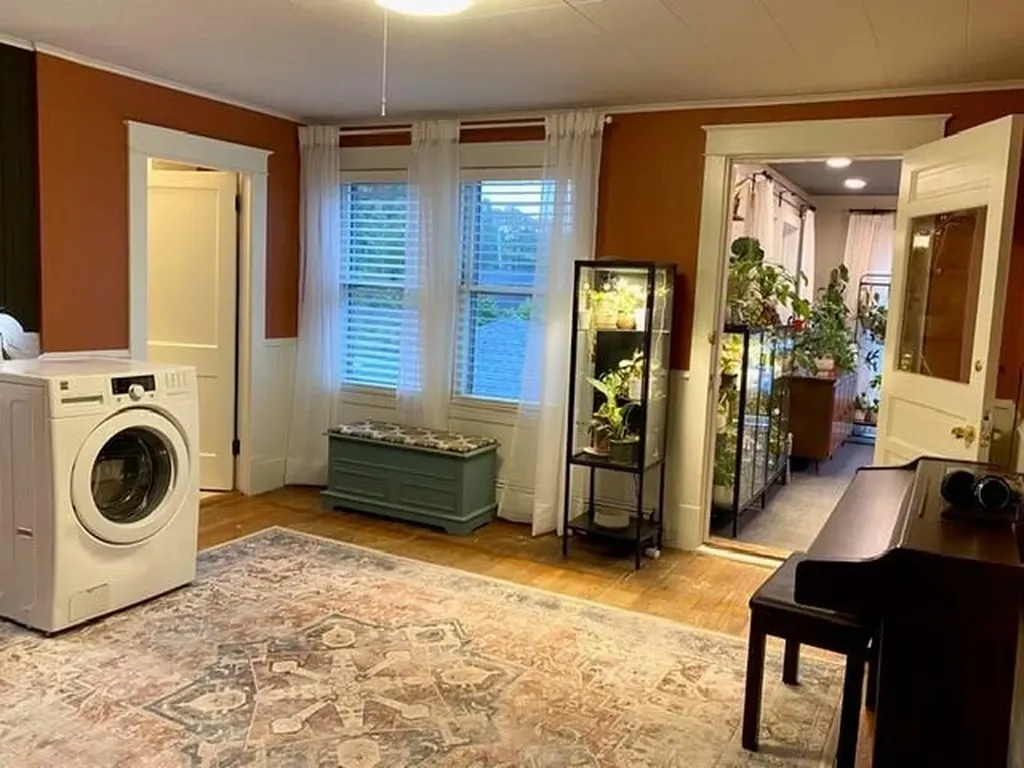 23 Hennessey Avenue Brunswick ME 04011