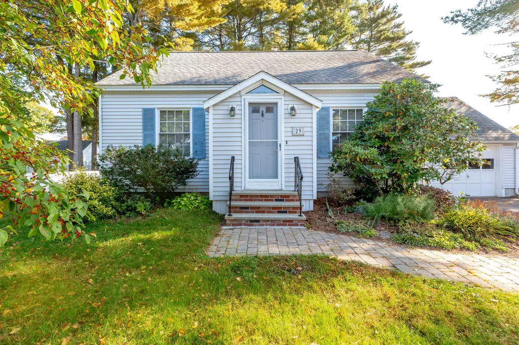 29 Stanwood Street Brunswick ME 04011