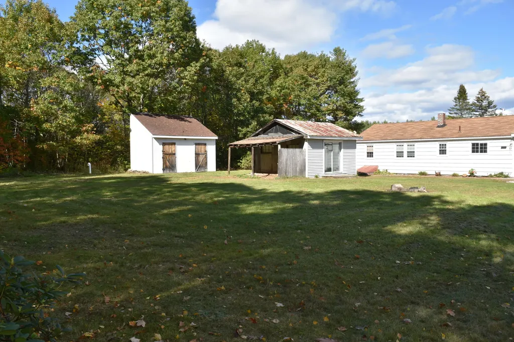 94 Ossipee Trail Limington ME 04049