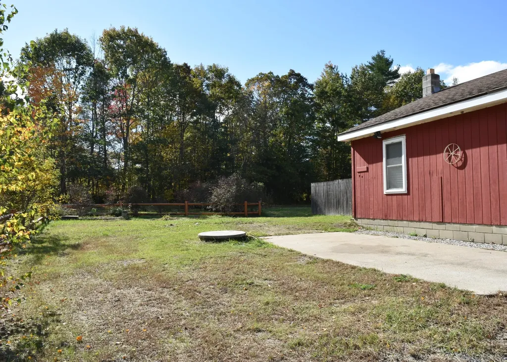 94 Ossipee Trail Limington ME 04049
