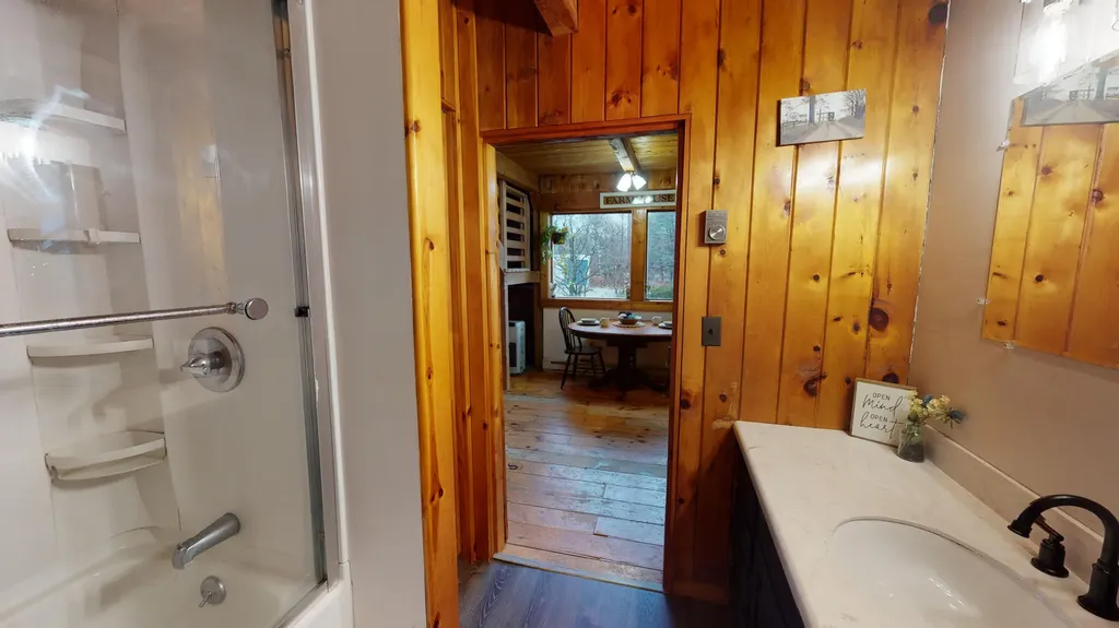 126 Gardiner Road Wales ME 04280