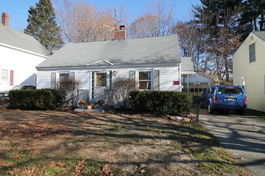 249 Summer Street Auburn ME 04210