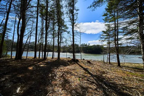 50 Rising Tide Lane Freeport ME 04032