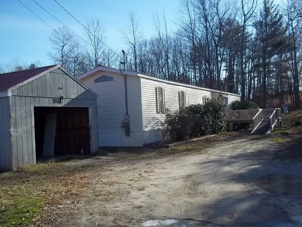1158 Main Street Monmouth ME 04259