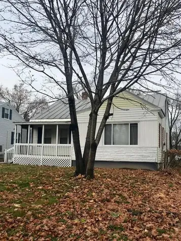 73 Oakland Street Waterville ME 04901