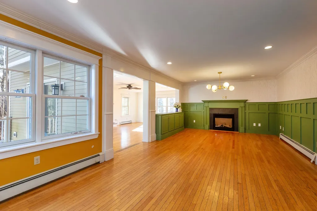40 Jennifer Drive Auburn ME 04210