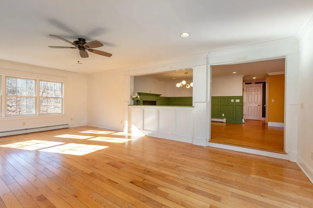 40 Jennifer Drive Auburn ME 04210