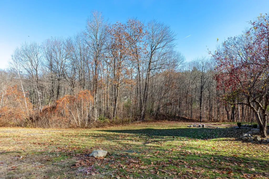 40 Jennifer Drive Auburn ME 04210
