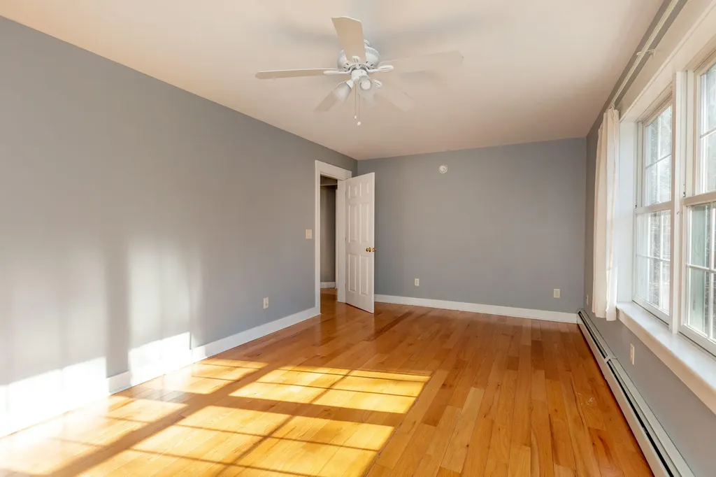 40 Jennifer Drive Auburn ME 04210