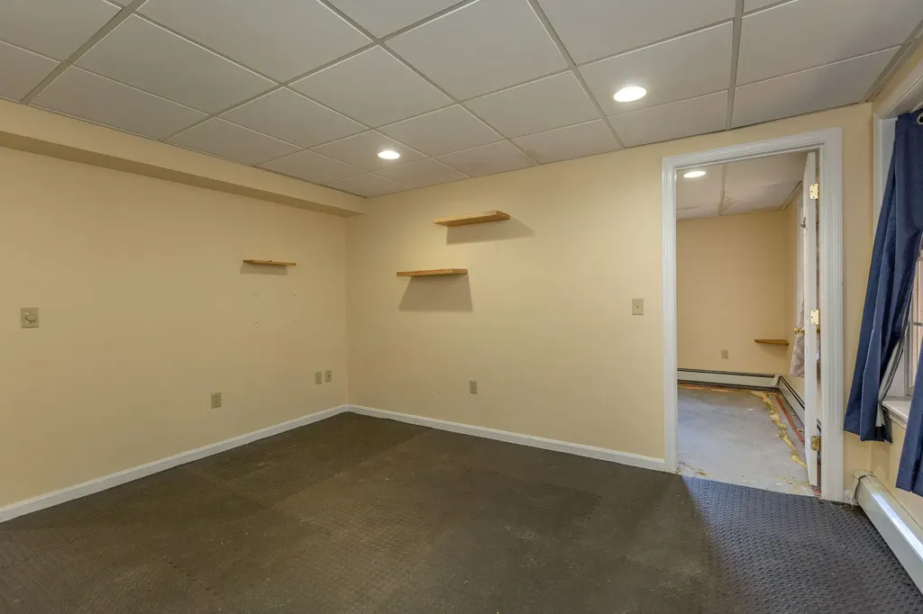 40 Jennifer Drive Auburn ME 04210