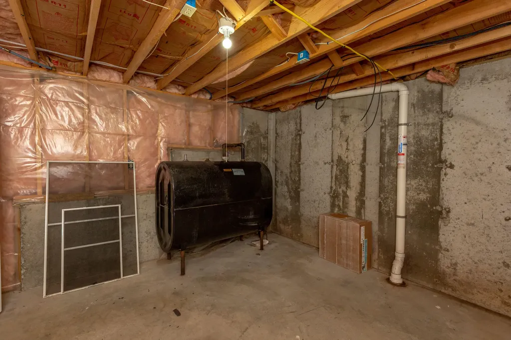 40 Jennifer Drive Auburn ME 04210