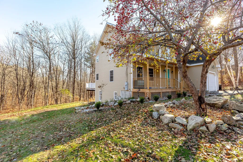 40 Jennifer Drive Auburn ME 04210
