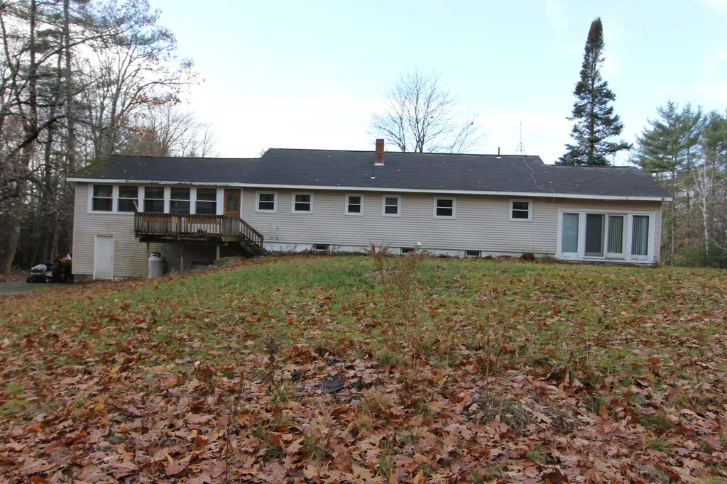 81 Woodman Hill Road Minot ME 04258