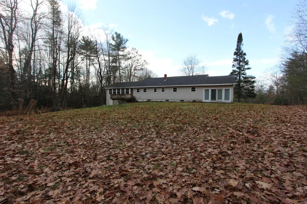81 Woodman Hill Road Minot ME 04258