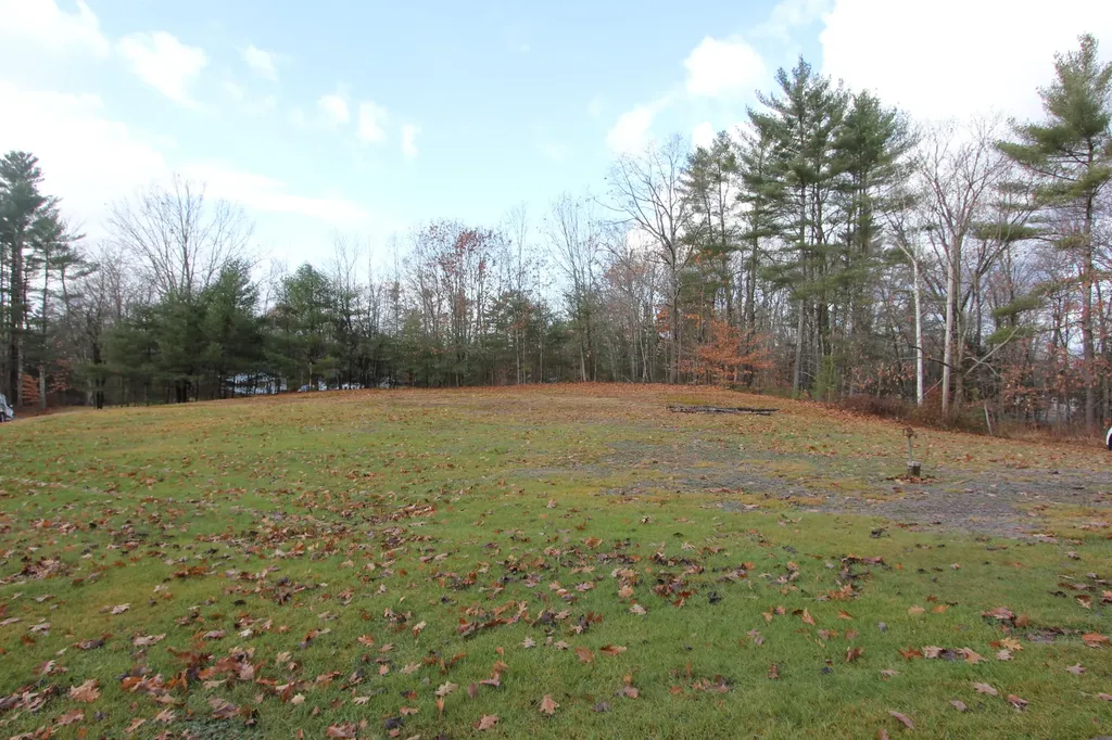 81 Woodman Hill Road Minot ME 04258
