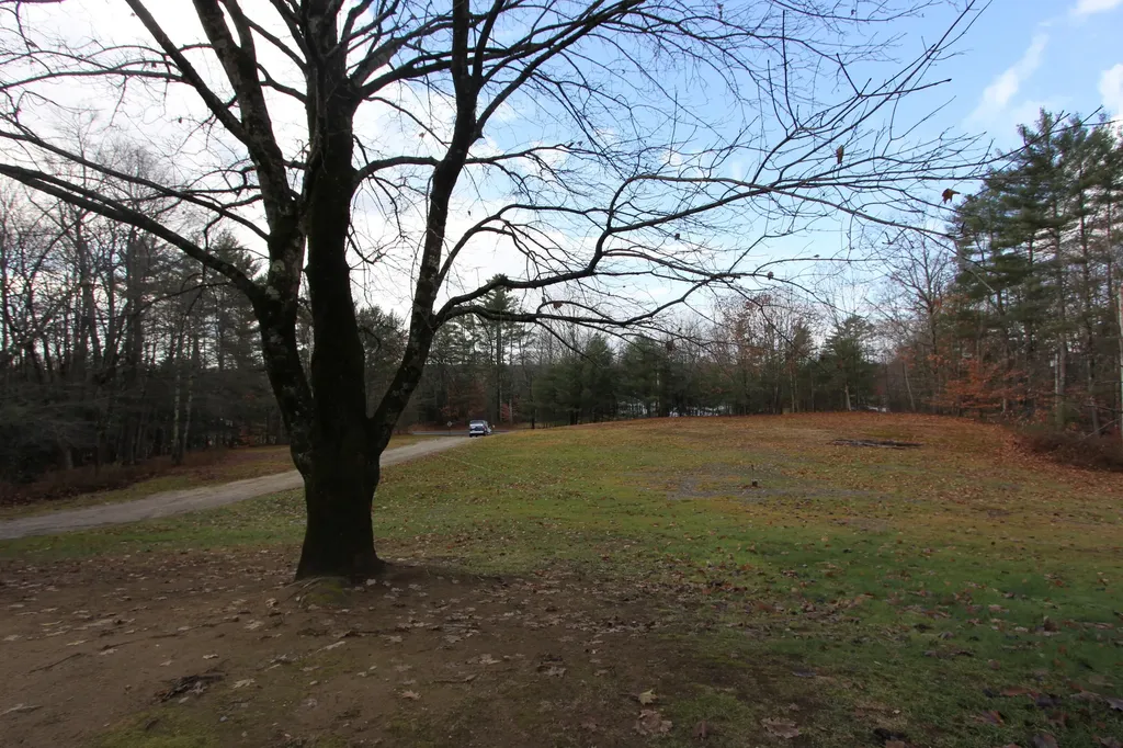 81 Woodman Hill Road Minot ME 04258