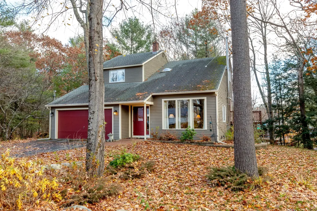 23 Sokokis Circle Topsham ME 04086