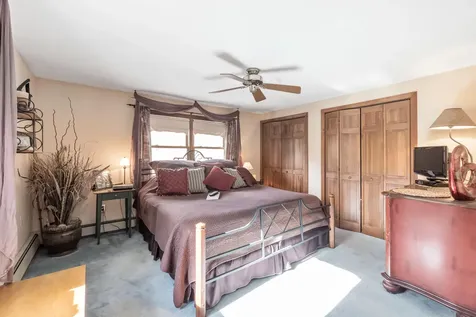 15 Longwood Drive Kennebunk ME 04043