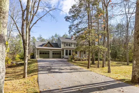15 Longwood Drive Kennebunk ME 04043