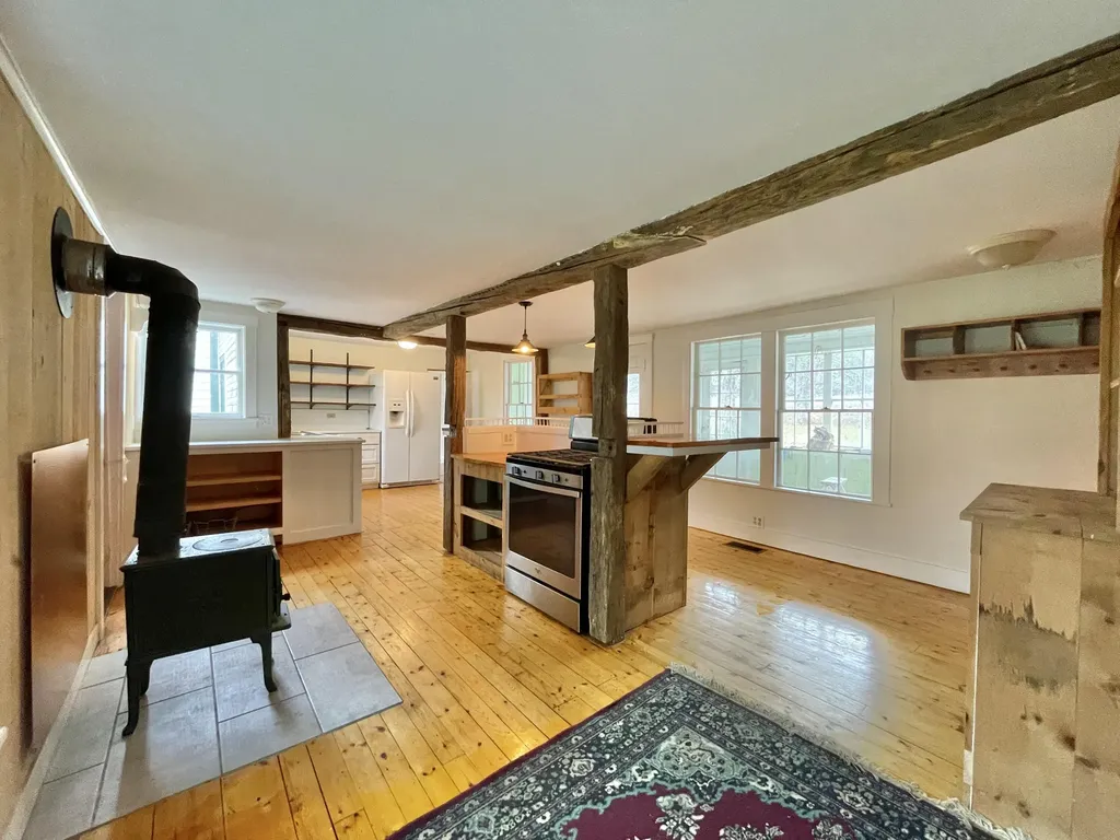 863 Beach Road Lincolnville ME 04849