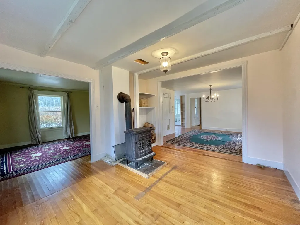 863 Beach Road Lincolnville ME 04849