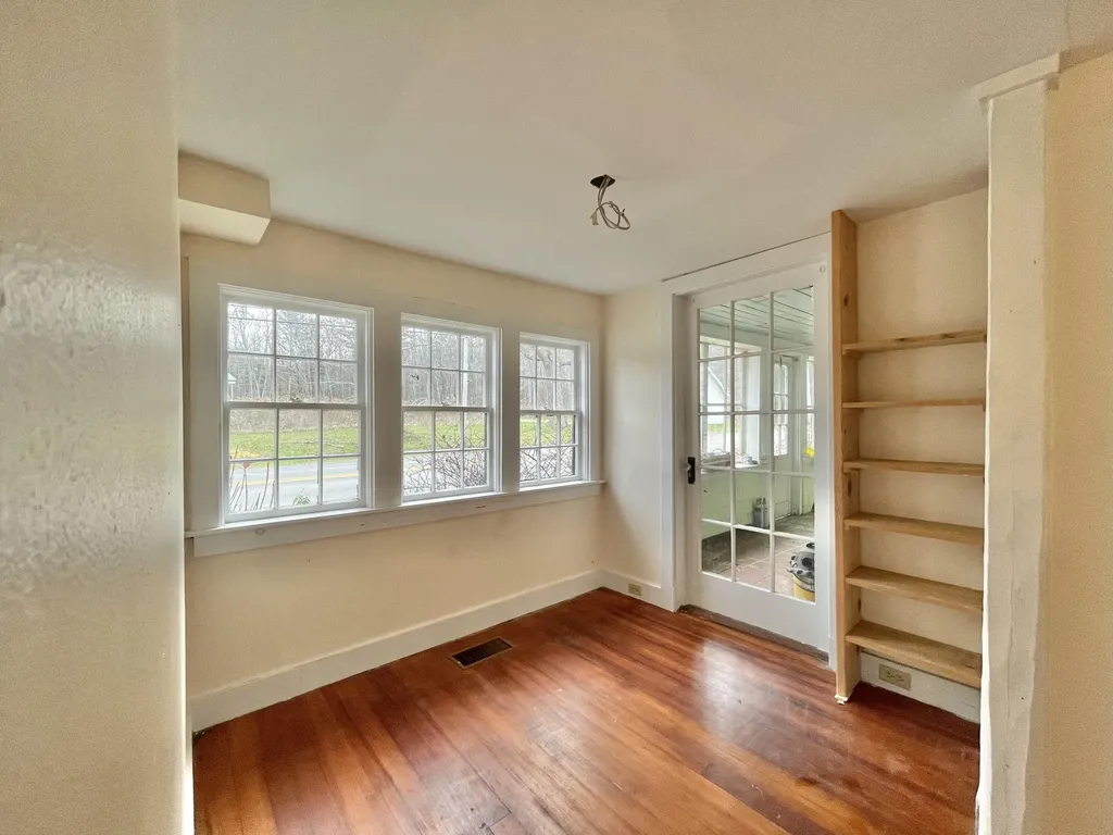 863 Beach Road Lincolnville ME 04849