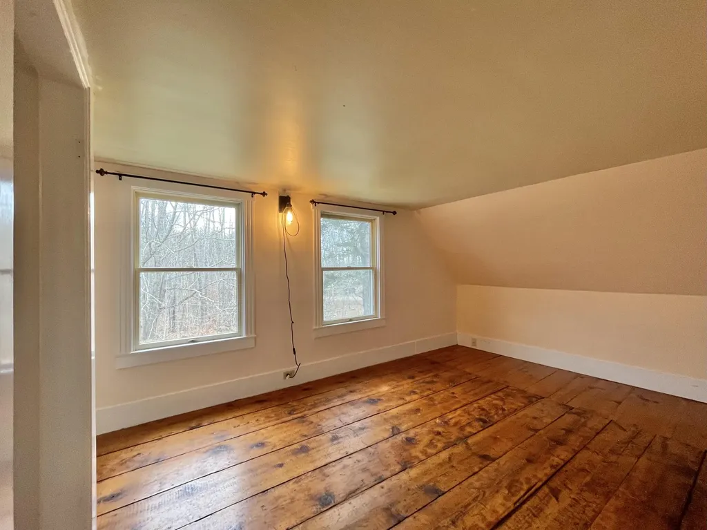 863 Beach Road Lincolnville ME 04849