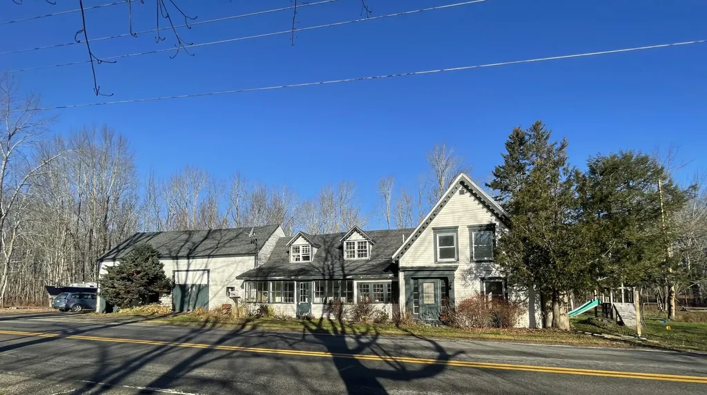 863 Beach Road Lincolnville ME 04849