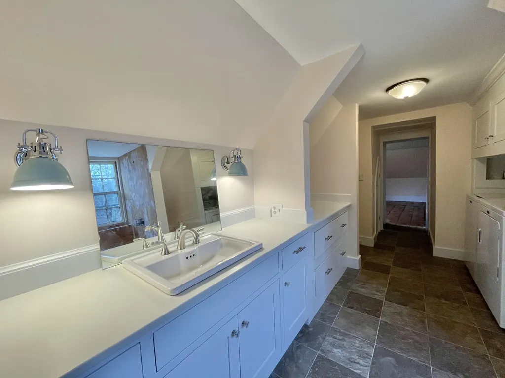 863 Beach Road Lincolnville ME 04849
