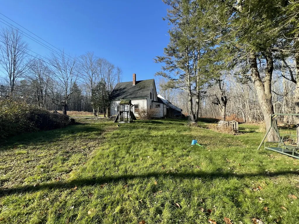 863 Beach Road Lincolnville ME 04849