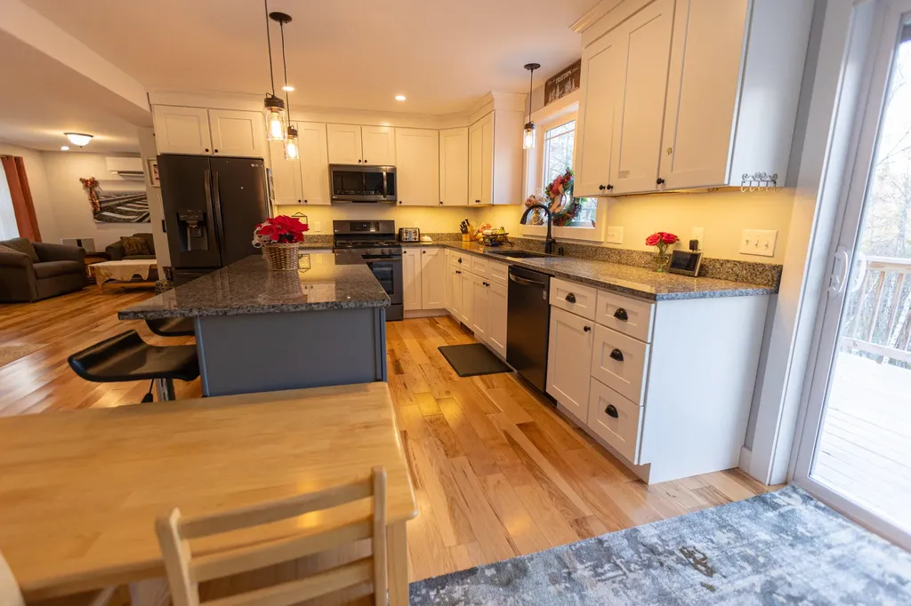 16 Great Falls Road Gorham ME 04038