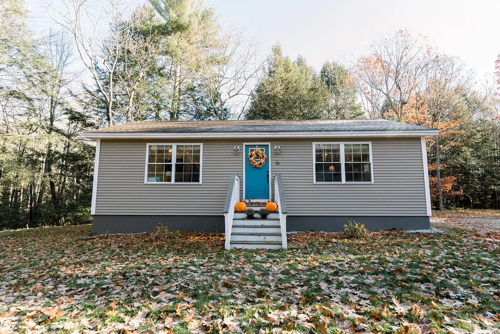 16 Cold Bear Drive Windham ME 04062