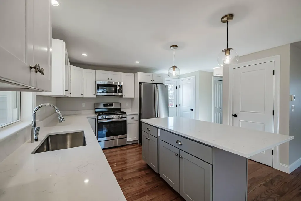 88 Bonnybank Terrace South Portland ME 04106